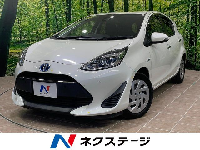 アクア 1.5 S スタイルブラック （DAA-NHP10）