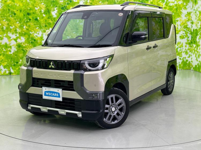 デリカミニ T プレミアム 4WD 