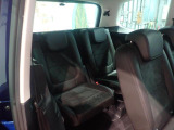3列シート7人乗り☆大人数のお出掛けにももってこいの一台です!レジャーでも活躍できます!