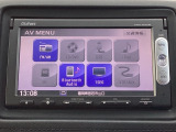 ホンダギャザーズメモリーナビ、フルセグ、DVD、CD再生にbluetoothのオーディオ機能が充実しています。