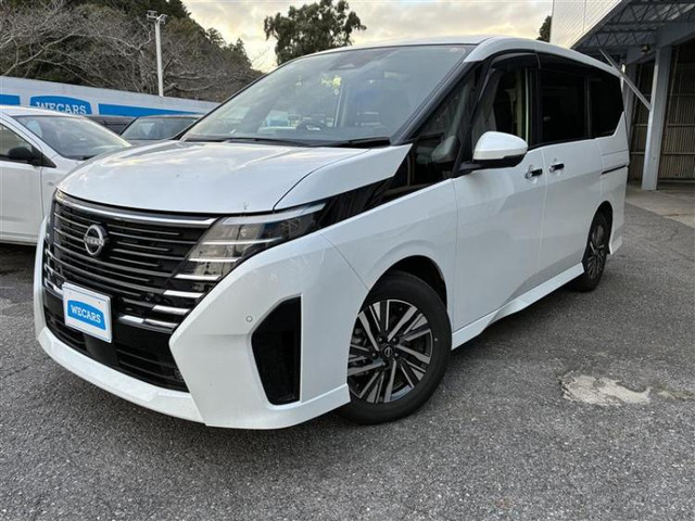 セレナ1.4 e-POWER ハイウェイスター V