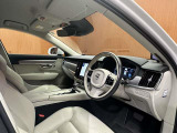 V90 D4 モメンタム ディーゼル 本革シート 修復歴無し