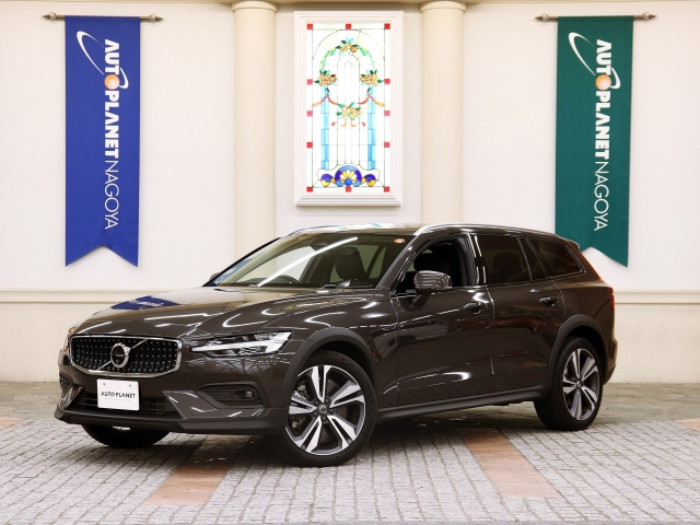 V60クロスカントリーアルティメット B5 AWD 4WD