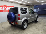 車内もキレイで嫌なニオイもありません。
