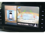 全周囲モニター付いています。駐車時の不安を和らげます。