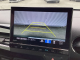 バックカメラも装備しております。車庫入れの苦手なお客様も安心!重宝してくれます!