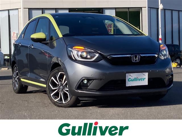 フィット1.5 e:HEV ネス修復歴無し