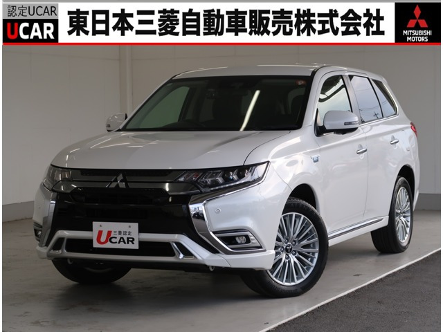 アウトランダーPHEV2.4 G プラスパッケージ 4WD