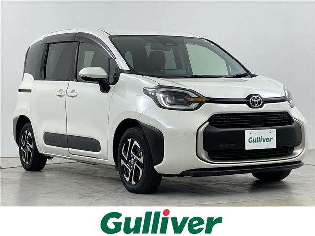 シエンタハイブリッド 1.5 Z E-Four 4WD修復歴無し