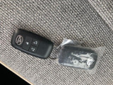 県外のお客様のお気軽にお問い合わせ下さいませ♪県外登録は+11.000円になります。(希望ナンバー・車庫証明の代行、ご自宅までの納車をご希望の場合、別途費用がかかります。