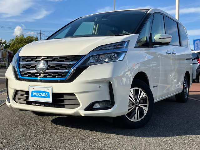 セレナ1.2 e-POWER XV