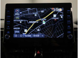 最近の主流ディスプレイオーディオです、スマホと繋いでMAP表示や音楽再生が出来ますよ♪