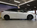 エンジンルーム、室内、クリーニング済みです。厳選したお車を屋内展示場にて展示中☆車両品質には自信がございます!ぜひ一度ご来店ください!!