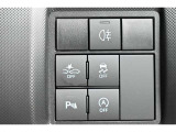 サポカーは、高齢運転者を含めたすべてのドライバーによる交通事故の発生防止・被害軽減対策の一環として、国が推奨する新しい自動車安全コンセプトです。詳しくは販売店スタッフまでおたずねください。
