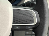 パワーモードと燃費重視のエコモードが選択できるDassist切り替えスイッチに加え、高速道路を快適に走行できる全車速追従機能付アダプティブクル-ズコントロ-ルスイッチが付いています(^^♪