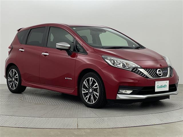 ノート1.2 e-POWER AUTECH スポーツスペック修復歴無し