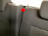 後部座席はリクライニング機能も付いています。簡単操作でシートアレンジが可能です。