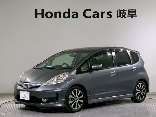 フィットハイブリッド1.5 RS ファインスタイル