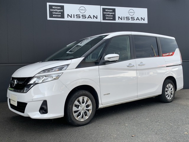 セレナ2.0 X VセレクションII 4WD