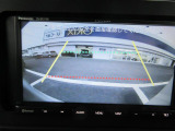 バックカメラを装備しております。駐車時に大変役立ちますよ♪運転が苦手な方の味方になってくれます。