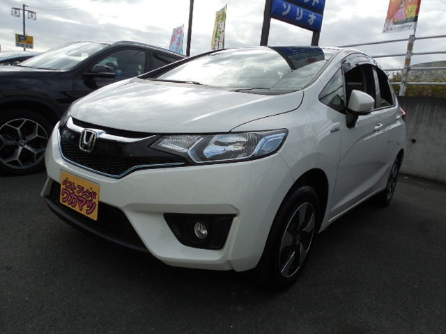 フィット1.5 ハイブリッド Fパッケージ 4WD