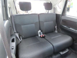 後部座席も安心綺麗