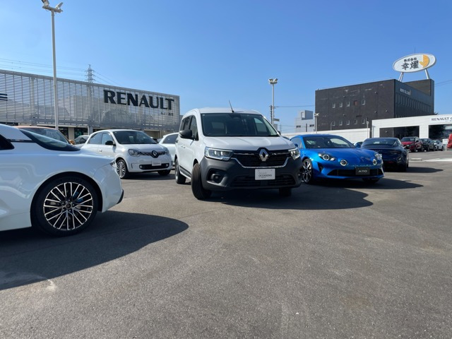 カングークレアティフ 7EDC