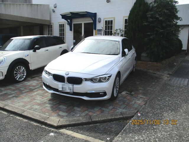 3シリーズセダン 330e iパフォーマンス ラグジュアリー