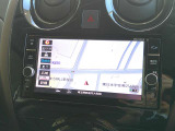 純正メモリーナビを装備しております。 お出かけに大変便利です。
