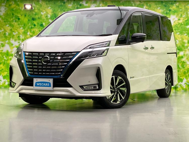 セレナ 1.2 e-POWER ハイウェイスター V 