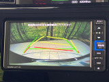 【バックカメラ】駐車時に後方がリアルタイム映像で確認できます。大型商業施設や立体駐車場での駐車時や、夜間のバック時に大活躍!運転スキルに関わらず、今や必須となった装備のひとつです!
