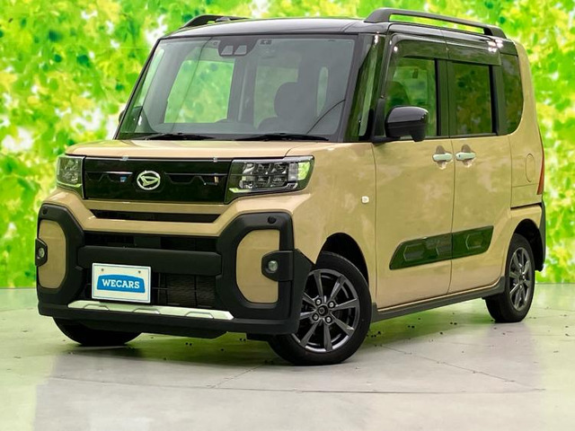 タント ファンクロス 4WD 