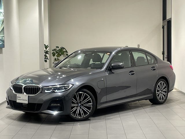 3シリーズセダン330e Mスポーツ