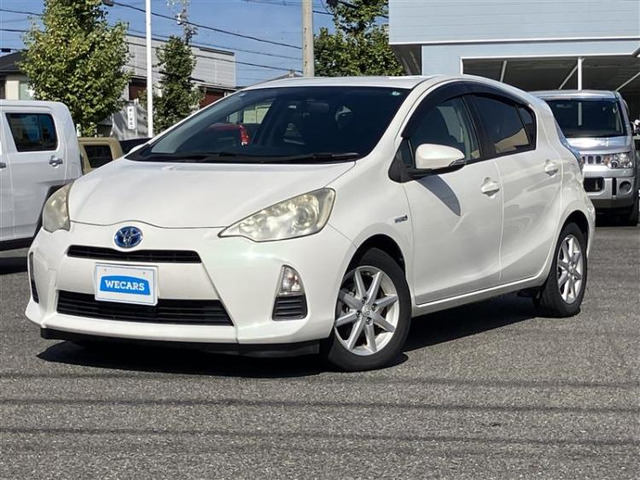 アクア 1.5 G ブラックソフトレザーセレクション