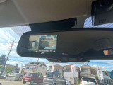 ルームミラーでも全周囲確認。