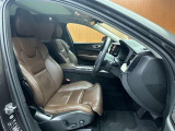 XC60 T5 AWD インスクリプション 4WD 4WD 本革シート