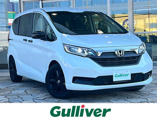 フリード1.5 G ブラックスタイル修復歴無し