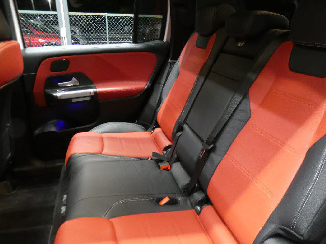 メルセデス・ベンツ GLB GLB200d AMGライン の中古車詳細