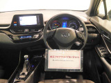 操作性に優れたインパネ周り!(※フロアマットありません)