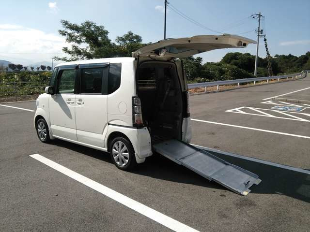 N-BOX+ G 車いす仕様車
