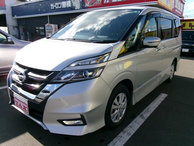 セレナ 2.0 ハイウェイスター Vセレクション 4WD 