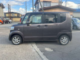 夜22時までライトアップ!展示車見放題!夜間はスタッフも居ませんが、時間を気にせず心置きなく御覧ください。