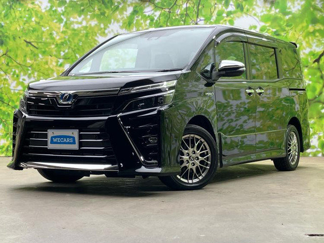 ヴォクシー1.8 ハイブリッド ZS 煌II