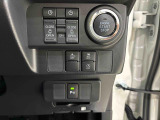各機能のスイッチ類がハンドル右下部に集約され、操作性に優れています♪