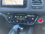 オートエアコンの操作スイッチとなります。