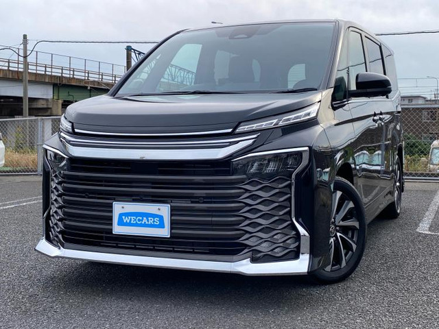 ヴォクシー 1.8 ハイブリッド S-Z （6AA-ZWR90W）