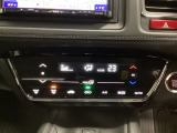 オートエアコンがついてますので、お好みの温度をセットするだけで風の強さや風量を自動で調整します。スイッチの簡単操作で快適に過ごせます。