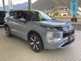 アウトランダー PHEV 2.4 P エグゼクティブ パッケージ 4WD 