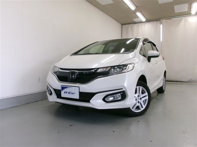 フィット 1.3 13G L ホンダセンシング 4WD