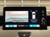 バックでの車庫入れも安心です! リアカメラが付いているバックモニター付のナビを装備しております。バンパーについているソナーや、操作線もついており距離感も画面から確認できます。
